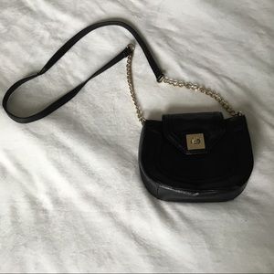 Danielle Nicole Cross Body Bag